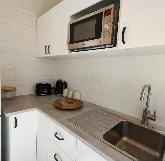 带1个卧室的带阳台的公寓, Windarra On High