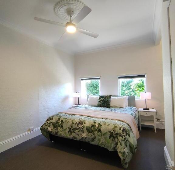 带1个卧室的带阳台的公寓, Windarra On High