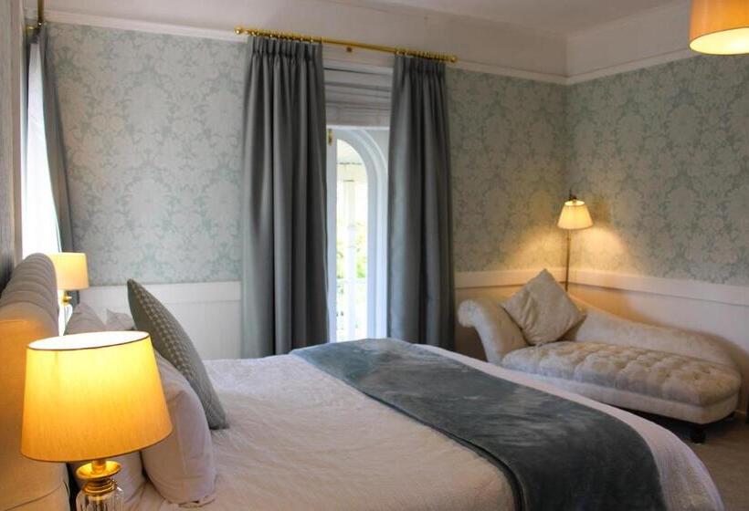 家庭间, Windarra On High