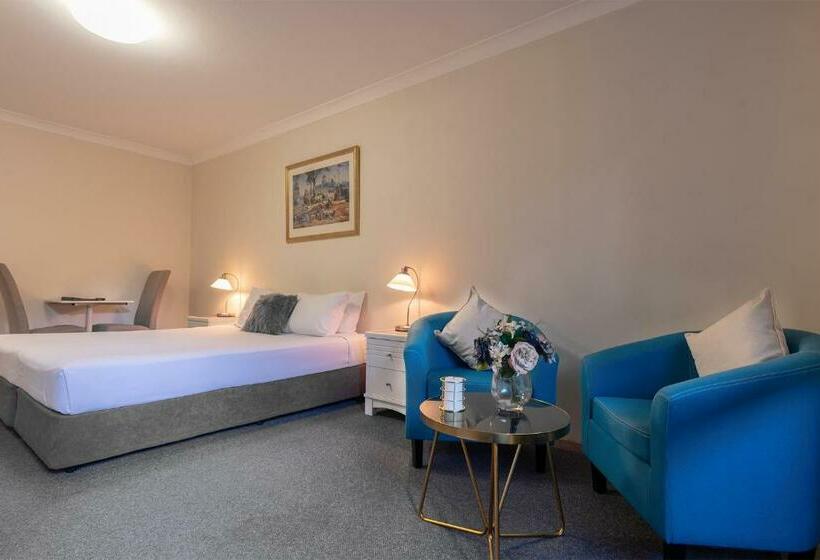 إستوديو قياسى, Benson Court Motel