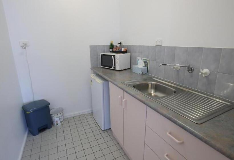 חדר סטנדרט עם ג'קוזי, Hawks Nest Motel