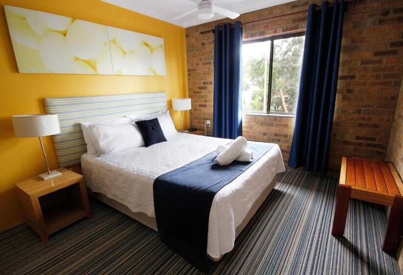 דירה משפחתית 2 חדרי שינה, Hawks Nest Motel