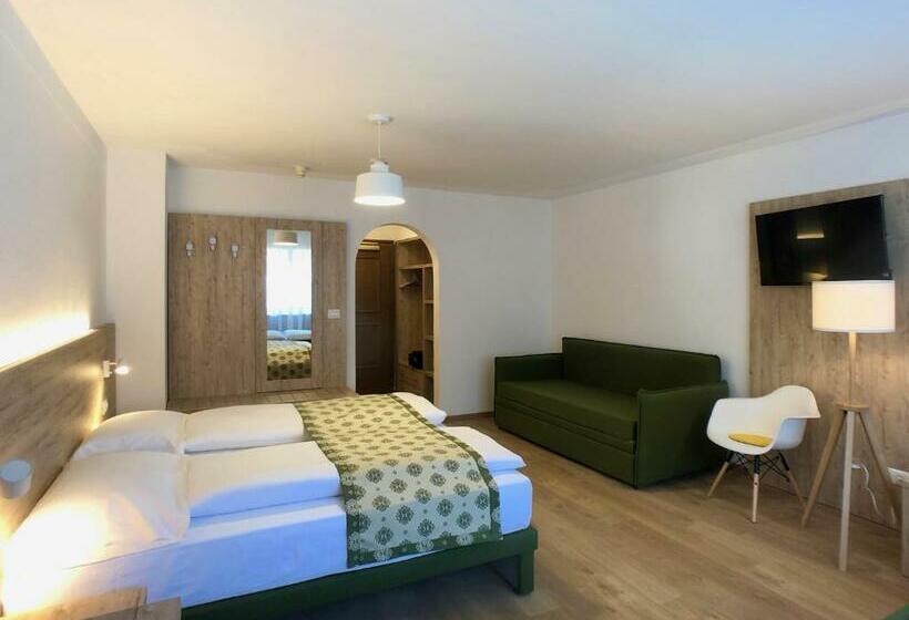 豪华家庭房间, Kronplatzer Hof