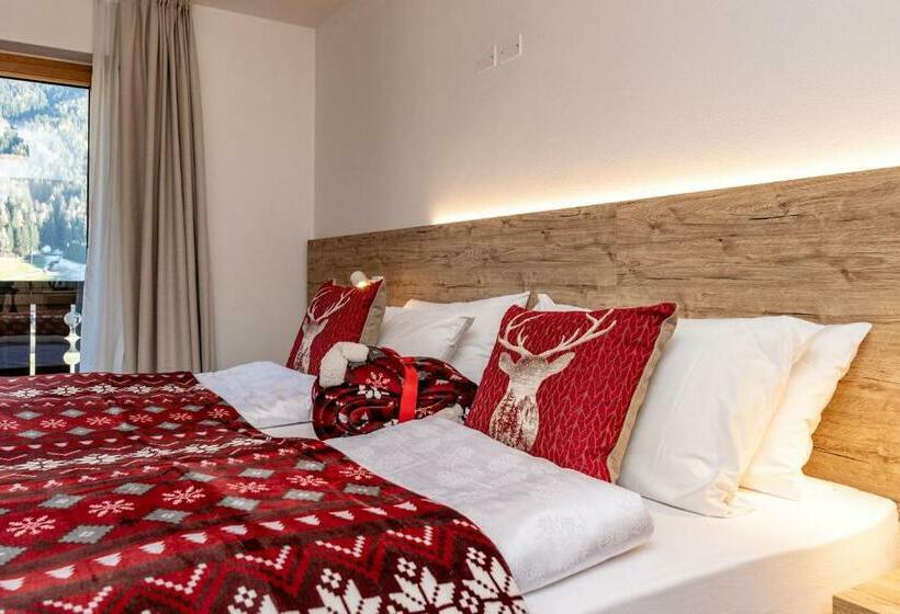 豪华房间, Kronplatzer Hof