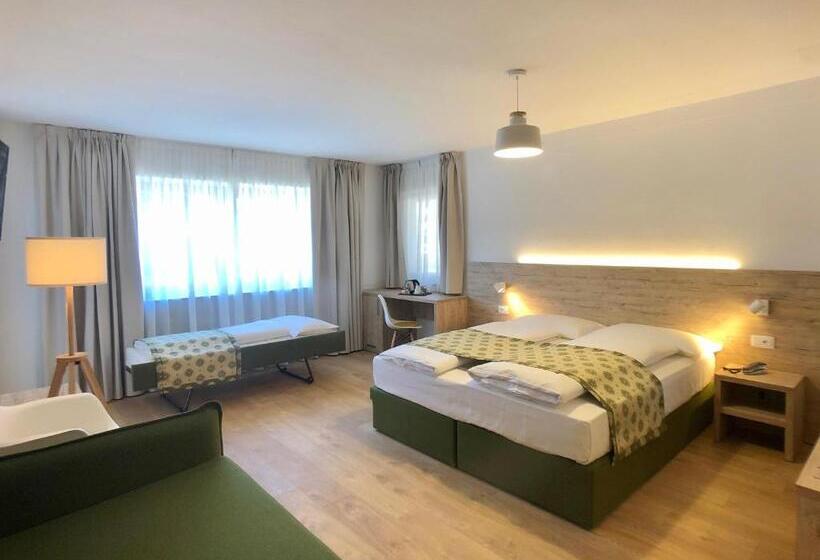 四人豪华间, Kronplatzer Hof