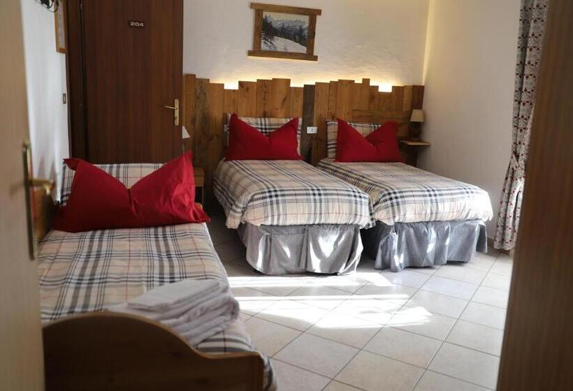 חדר סופריור, Bucaneve