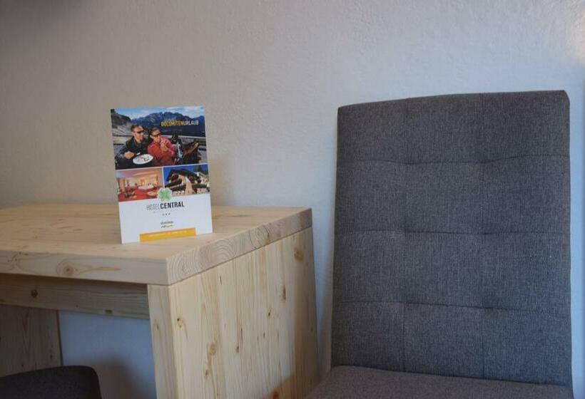 חדר סטנדרט, Central