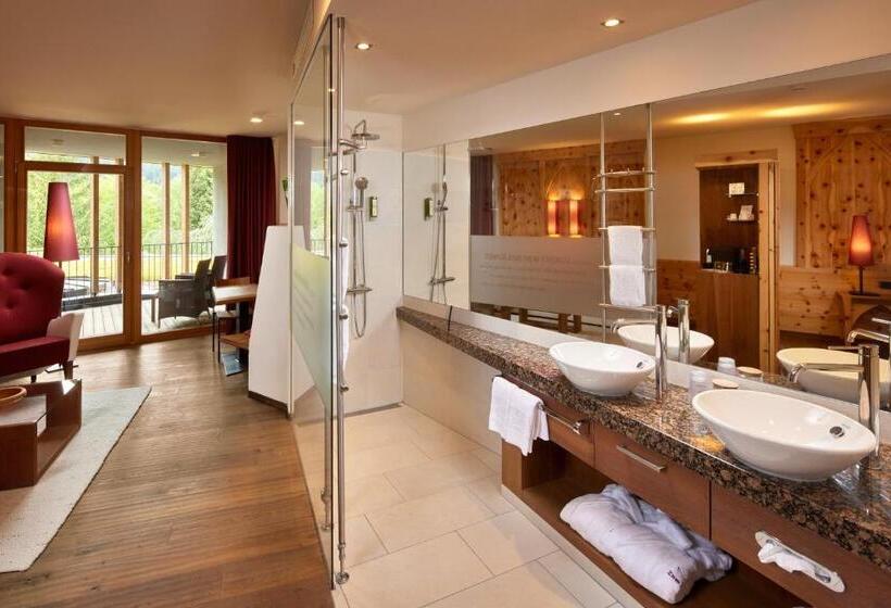 סוויטה מלכותית, Engels Park