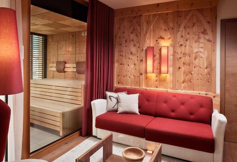 סוויטה, Engels Park