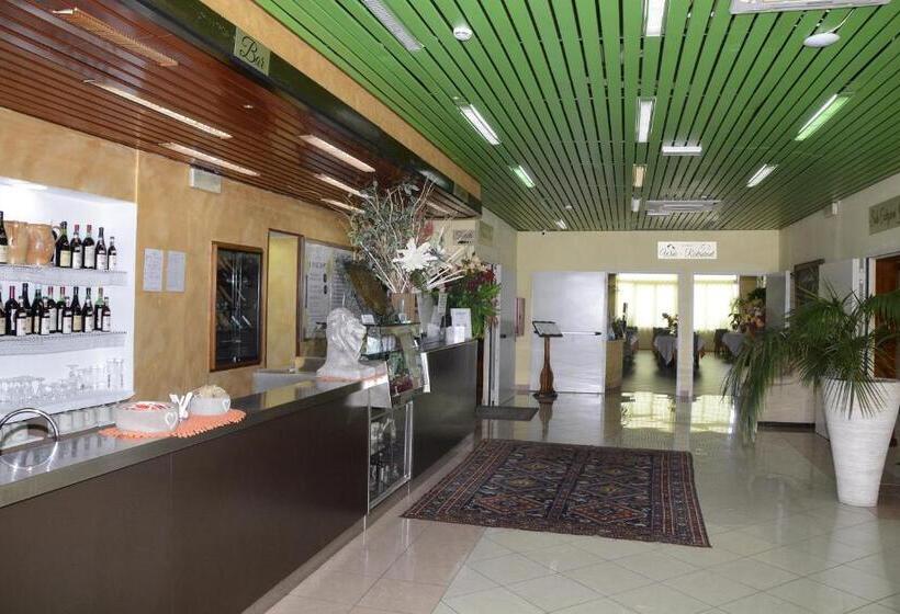 اتاق استاندارد یک نفره, Il Parco   Parking Free & Restaurant