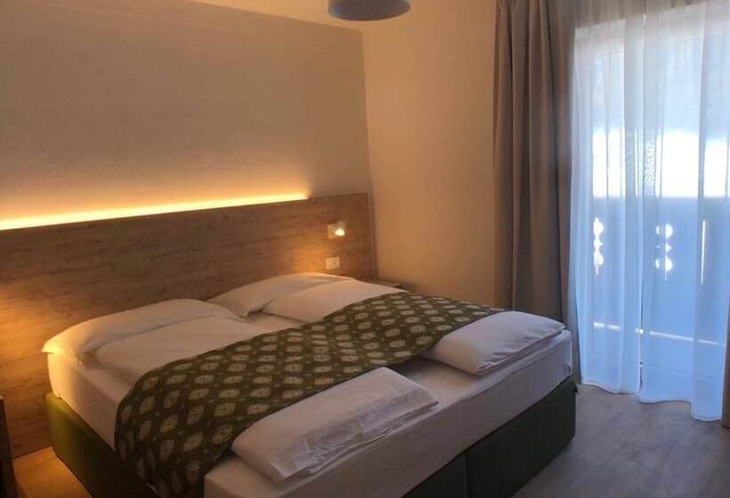 四人豪华间, Kronplatzer Hof