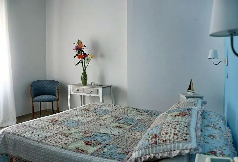 اتاق استاندارد با بالکن, Santiago