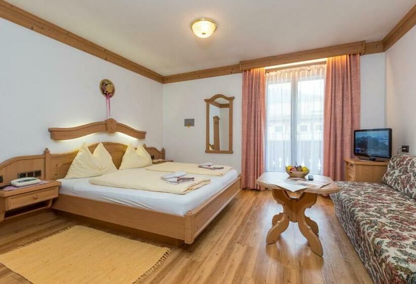 标准间带阳台, Landhotel Tharerwirt