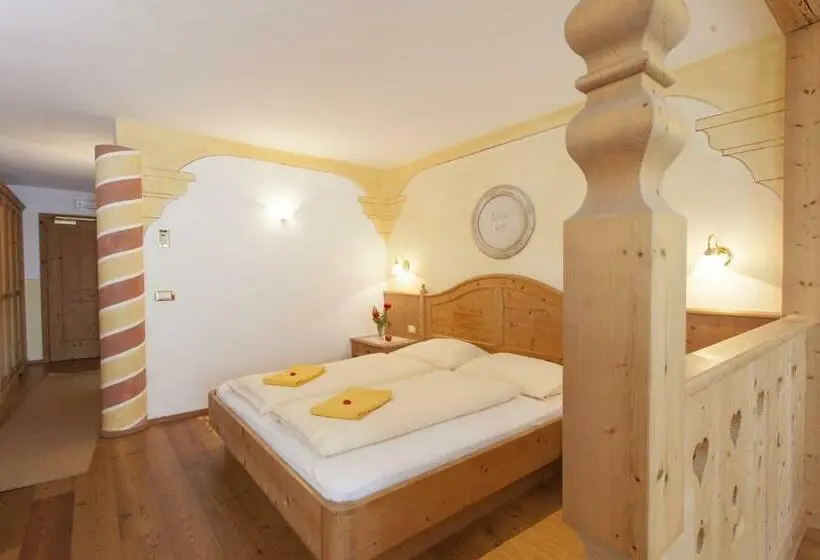 Superior-huone Parveke, Landhotel Tharerwirt