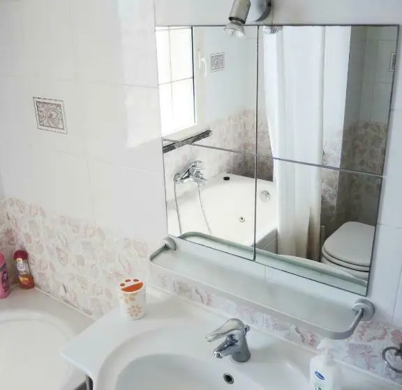اتاق استاندارد یک نفره, Le Ninfe Bed And Breakfast