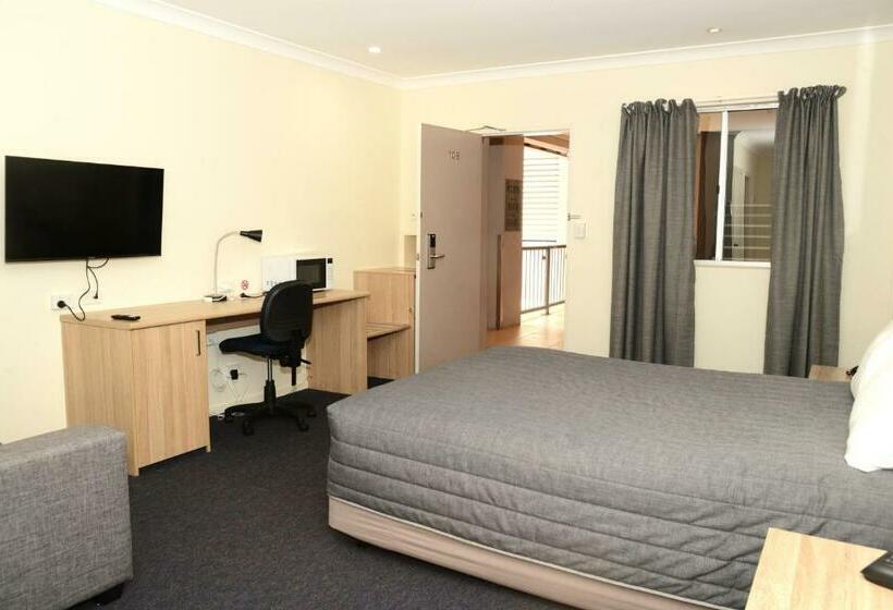استودیوی استاندارد, Lismore Bounty Workers Club Motel