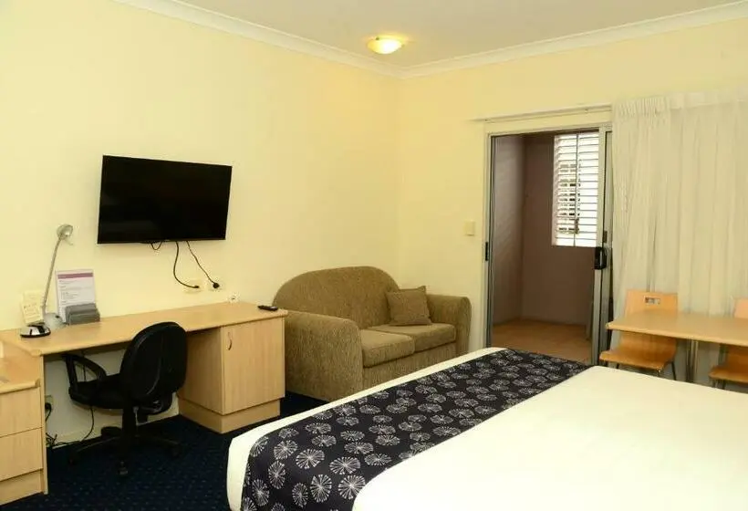سوئیت اجرایی با بالکن, Lismore Bounty Workers Club Motel