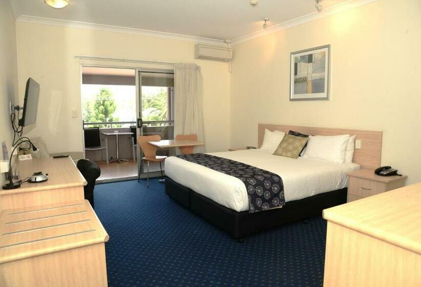 جناح إدارى, Lismore Bounty Workers Club Motel