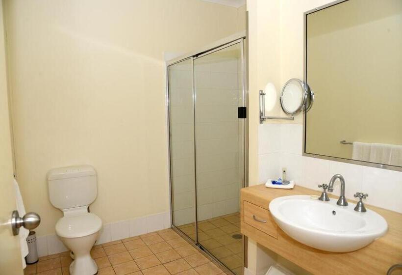 استودیوی استاندارد, Lismore Bounty Workers Club Motel