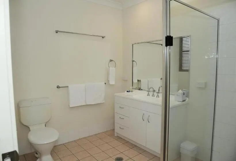 سوئیت با بالکن, Lismore Bounty Workers Club Motel