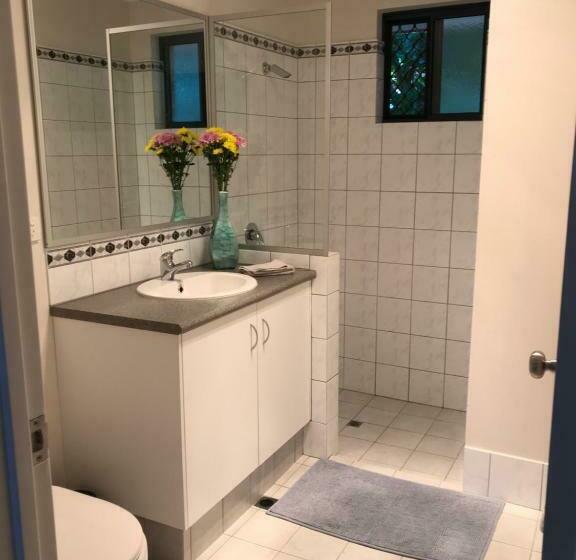 ガーデンビュースタンダードルーム, Little Shangri La