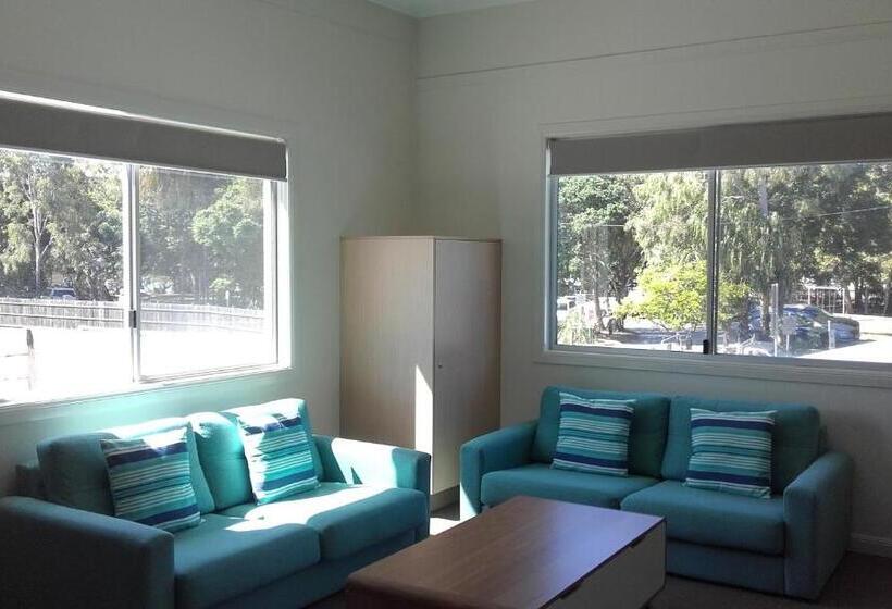 Апартаменты 3 Спальни, Mango Tree Motel