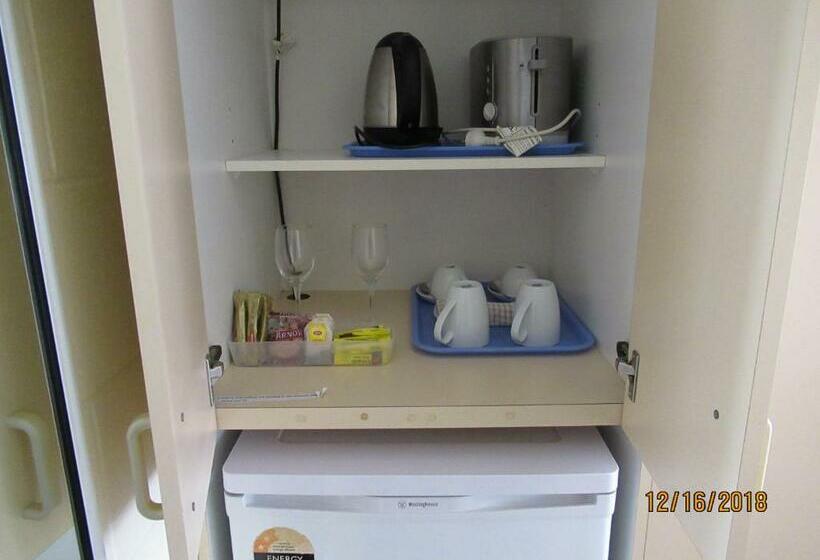 اتاق استاندارد یک نفره, Moruya Motel