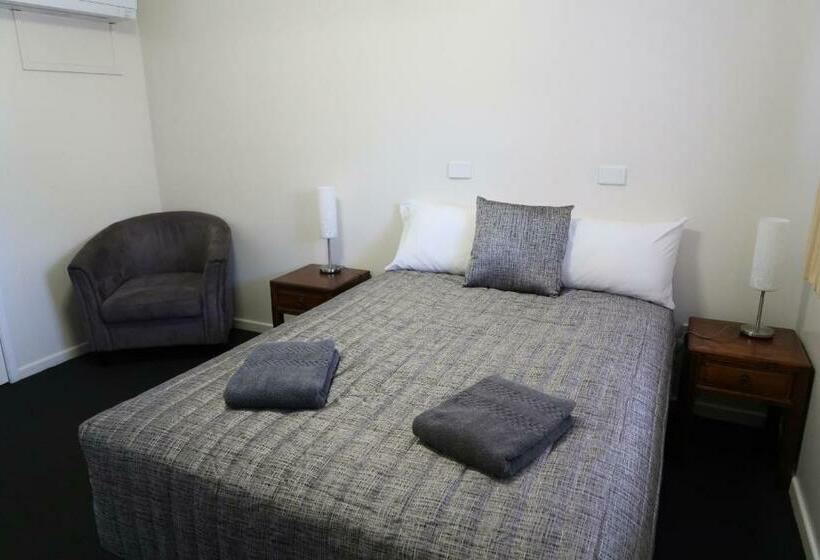 Номер Стандарт, Charleville Waltzing Matilda Motor Inn
