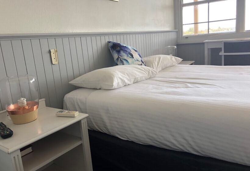 Номер Стандарт Двуспальная Кровать, Squid S Ink Motel