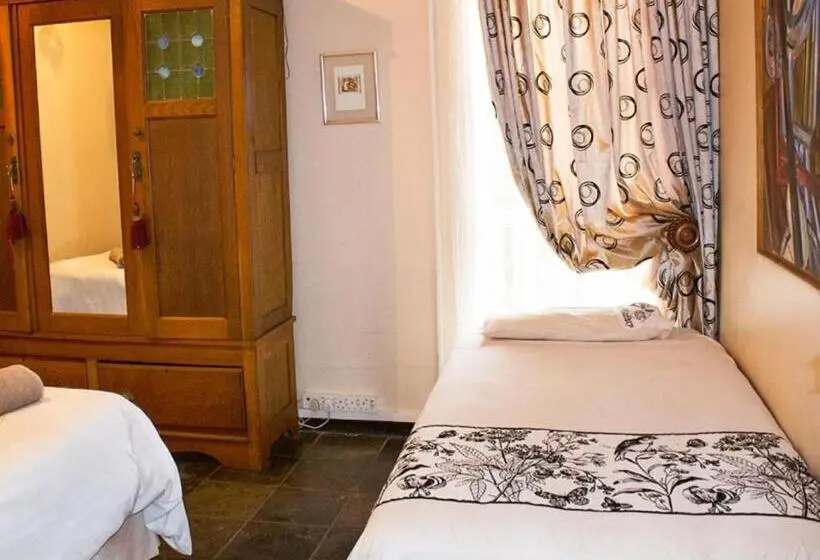 ファミリールーム, Paljas En Kandas Guest House