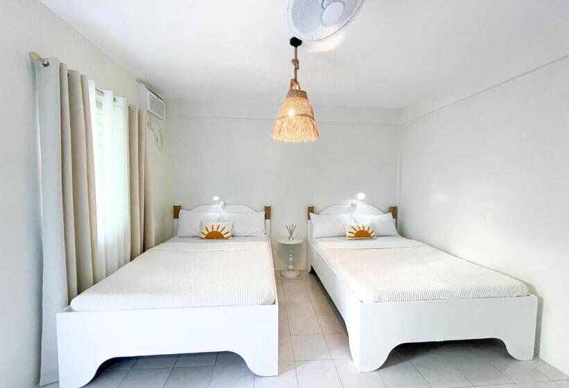 Camera Familiare, Caleo Boracay Island Station 3