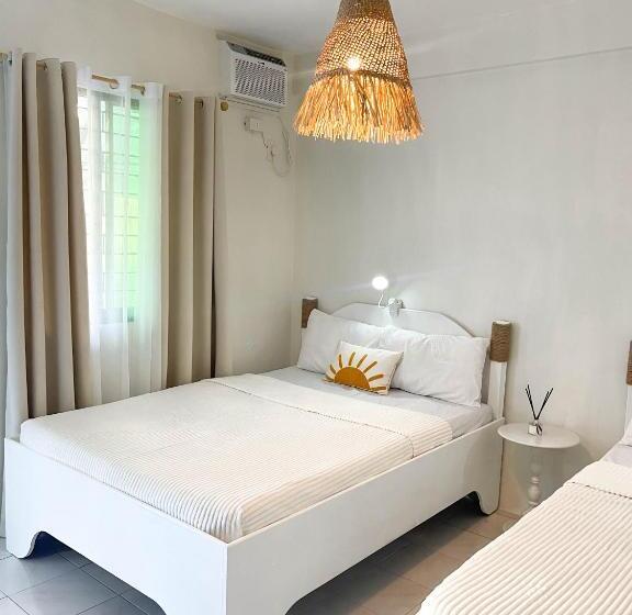 Camera Familiare, Caleo Boracay Island Station 3