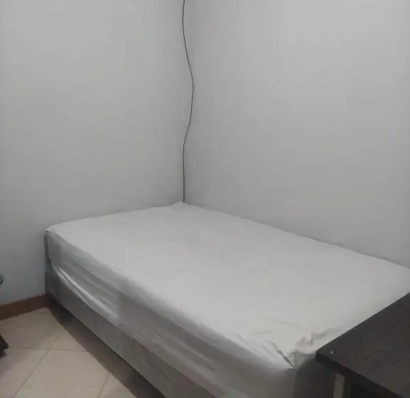 Superior Yhden Hengen Huone, Spot On 93853 Budi Residence 2
