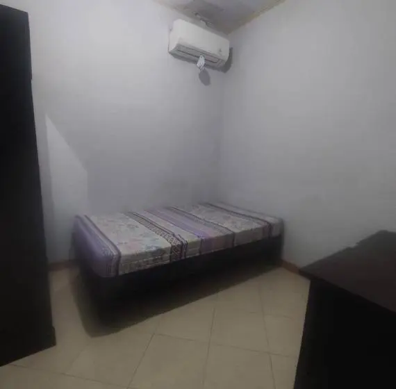 Standard-huone, Spot On 93853 Budi Residence 2
