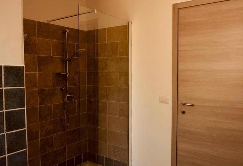 Четырехместный Номер Стандарт, Policastro Residence E Mare