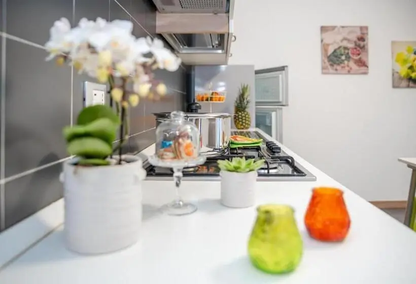 آپارتمان 1 خوابه با بالکن, Residence Twigha
