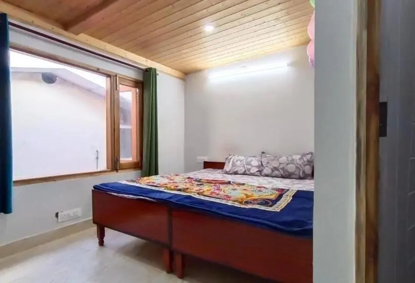 スタンダードルーム, Shiv Shakti Homestay   Near Isbt, Bypass Mc Parking, Hpu, And Advance Study