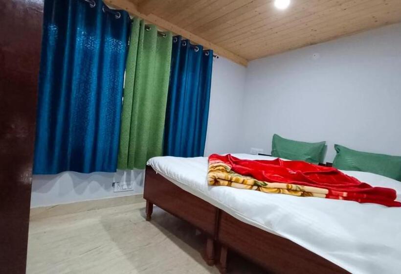 اتاق استاندارد, Shiv Shakti Homestay   Near Isbt, Bypass Mc Parking, Hpu, And Advance Study