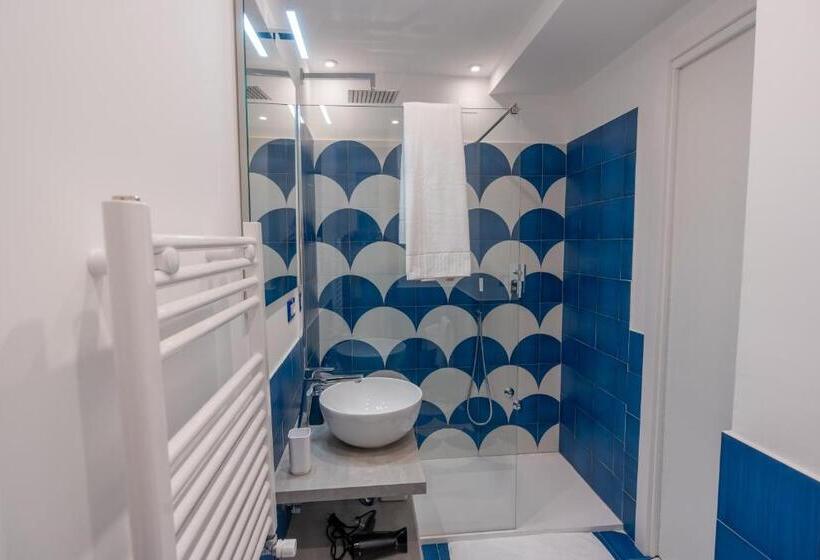 اتاق لوکس, Elite Luxury Suites