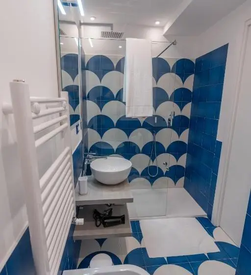 اتاق لوکس, Elite Luxury Suites