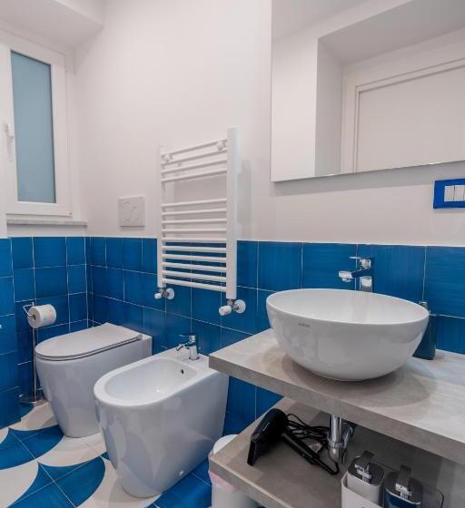 اتاق لوکس, Elite Luxury Suites