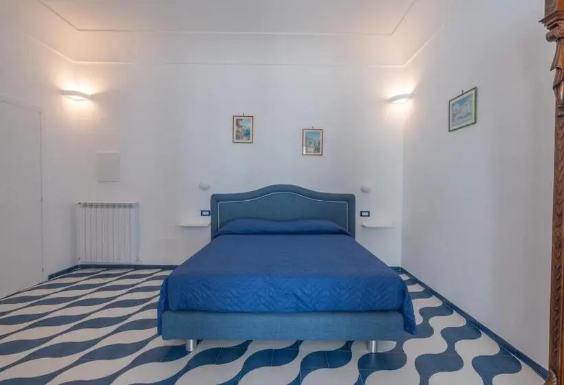 اتاق استاندارد با چشمانداز دریا, Elite Luxury Suites