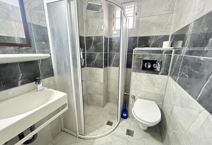 Номер Стандарт с Балконом, Yıldırım Otel