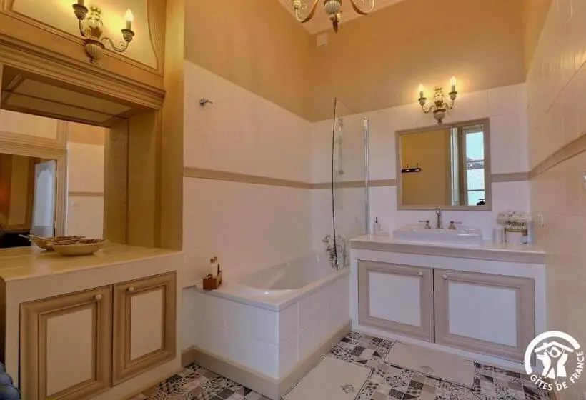 Deluxe-huone, Chateau De La Giraudais