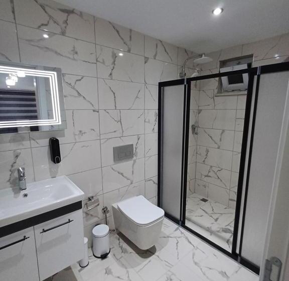 컴포트 트리플 룸, Olive