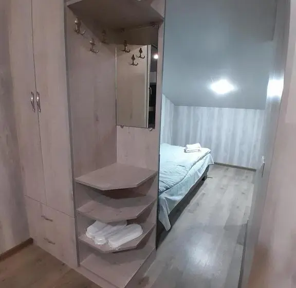 スーペリアの４人部屋, Spartak