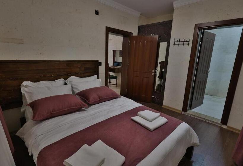 חדר סטנדרט עם ג'קוזי, Yellow Stone House