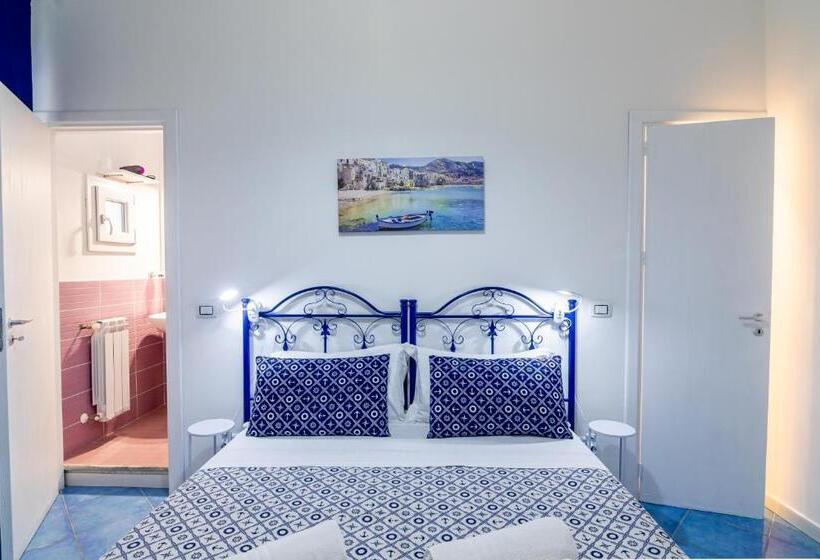 スタンダードルーム, Aria Di Mares