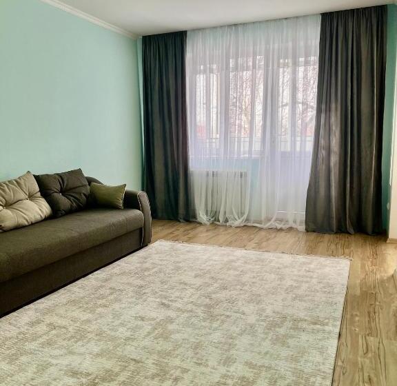 اتاق کلاسیک چهارنفره, ип.медина