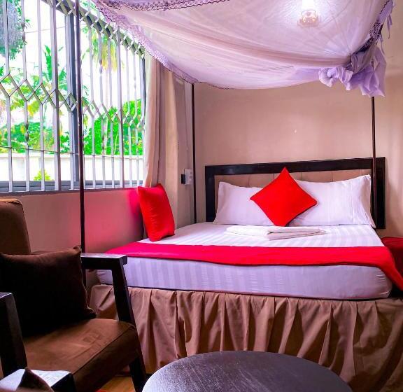 اتاق استاندارد, Family Ties